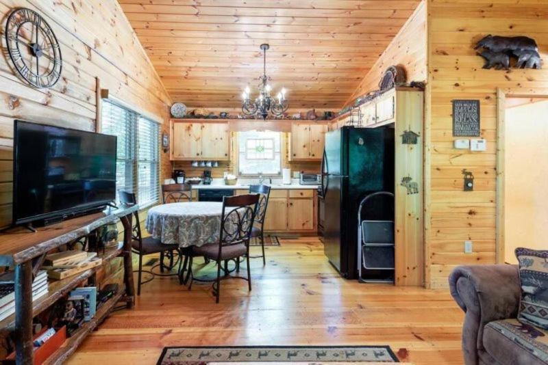 블루리지 Mountain Spirit Cabin - Fireplace And Hot Tub 빌라 외부 사진
